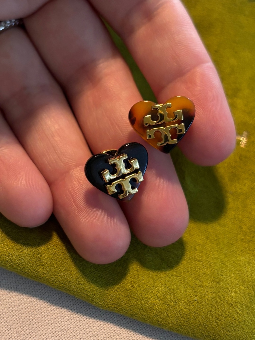 Tory Burch Heart Logo Stud Earrings in Black and Tortoiseshell